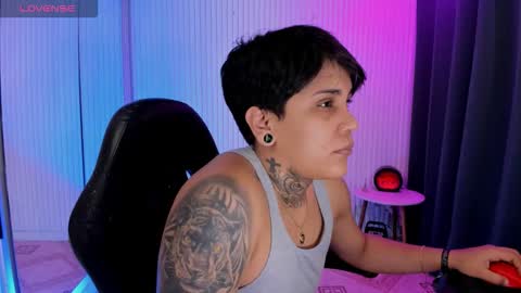 zhoestrong online show from 04-21-26, 02:56