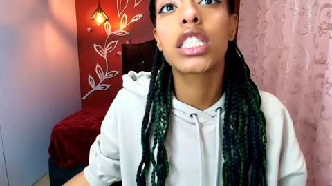 Zia Green online show from 01-03-25, 11:57