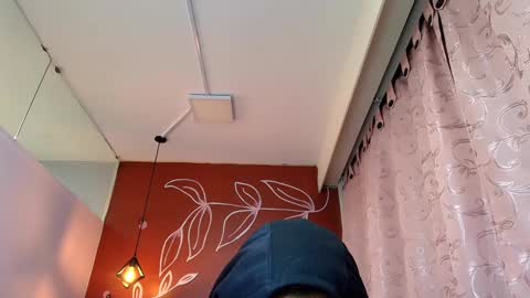 Zia Green online show from 01-07-25, 01:17