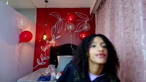 Zia Green online show from 02-19-25, 12:00