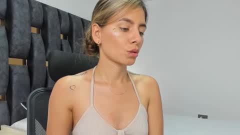 ziataylor online show from 02-03-26, 09:53