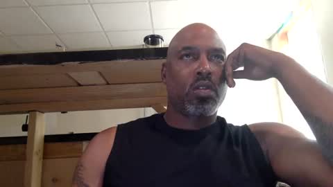 Snapshot of zionlion22 chatting on 06-17-26, 03:13 zionlion22 online show from 06-17-26, 03:13