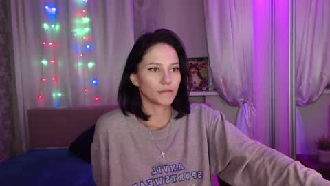 Zlata online show from 12-28-24, 09:19