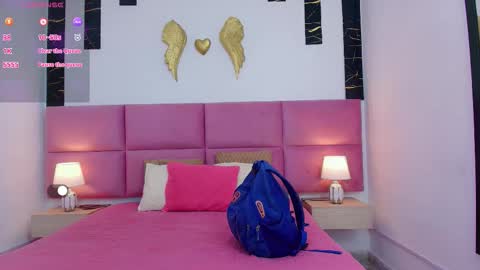 zoe_aitanaa online show from 02-24-26, 11:30