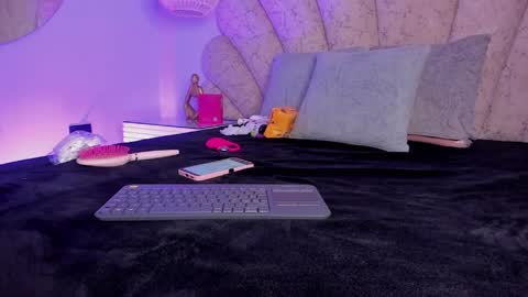 Snapshot of zoe_blosson chatting on 05-26-26, 03:02 zoe_blosson online show from 05-26-26, 03:02