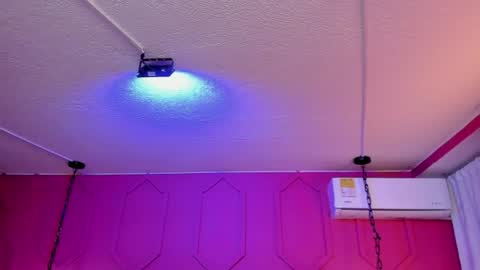 zoe_blosson online show from 06-26-26, 07:07