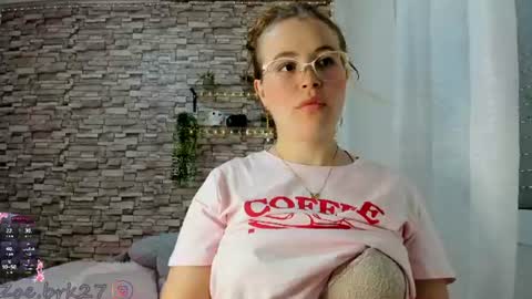 zoe brk online show from 06-18-26, 09:14