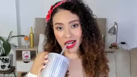 Zoe Gruber online show from 02-07-26, 12:58