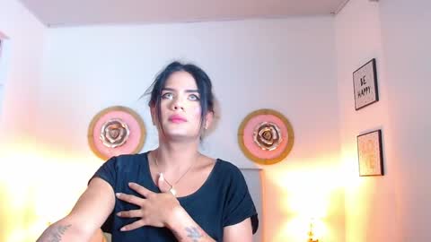 Snapshot of zoe_hecate chatting on 05-05-26, 09:39 zoe_hecate online show from 05-05-26, 09:39