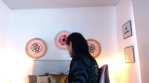 Snapshot of zoe_hecate chatting on 05-23-26, 01:04 zoe_hecate online show from 05-23-26, 01:04