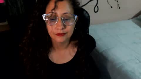 Zoe Koller online show from 06-20-26, 12:25