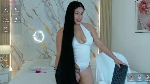 Snapshot of zoe_longhair chatting on 05-20-26, 07:53 zoe_longhair online show from 05-20-26, 07:53
