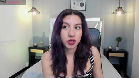 zoe_moreau online show from 03-02-26, 08:26