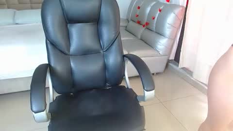 Snapshot of zoecruzz chatting on 03-13-26, 02:12 ZOE online show from 03-13-26, 02:12