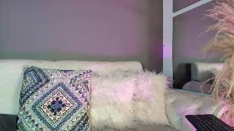 ZOE online show from 07-08-26, 10:58