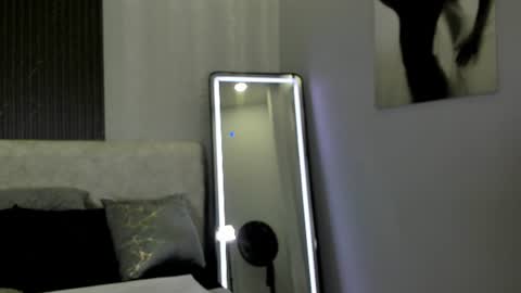 Snapshot of zoee_martins_ chatting on 06-30-26, 11:33 Zoe 3 online show from 06-30-26, 11:33