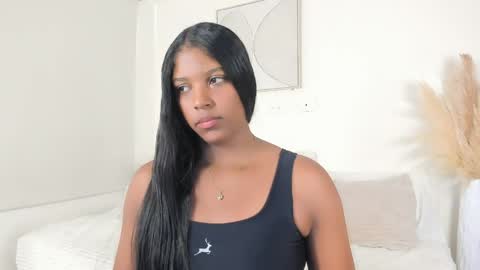 zoegarner10 online show from 03-31-26, 07:47