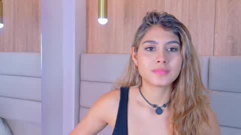 Snapshot of zoehangel chatting on 04-01-26, 01:41 Zoe online show from 04-01-26, 01:41