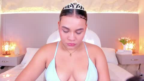 Zoe online show from 05-10-26, 03:23