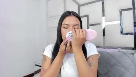 ZoeSwam online show from 03-26-26, 12:11