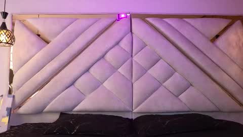 Zoe online show from 03-25-26, 01:39