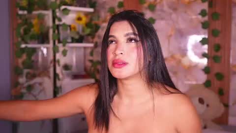 Snapshot of zoey_fox_ chatting on 06-18-26, 03:29 zoey fox online show from 06-18-26, 03:29