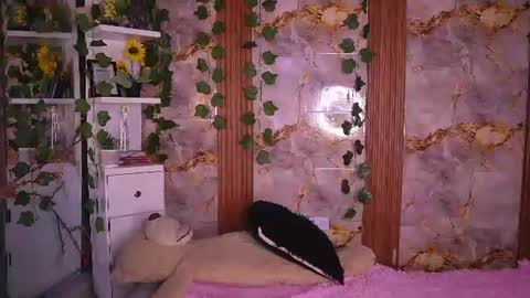 Snapshot of zoey_fox_ chatting on 06-27-26, 12:26 zoey fox online show from 06-27-26, 12:26