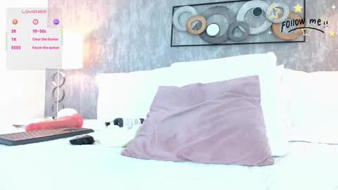 zoe online show from 03-09-26, 07:07