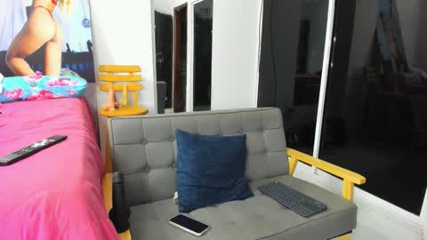 zou_quira online show from 01-07-26, 02:03