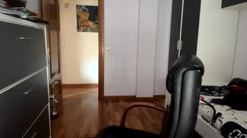 zurdineno online show from 07-08-26, 02:32