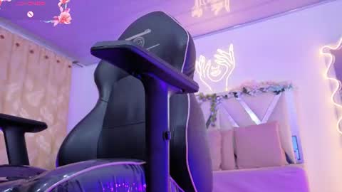 ZURY   online show from 07-01-26, 11:34