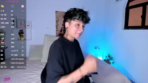 Snapshot of zuryramirez_ chatting on 06-20-26, 06:38 Zury Ramirez online show from 06-20-26, 06:38