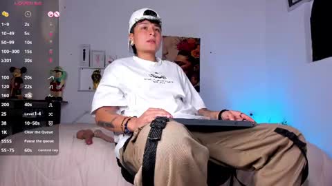 Snapshot of zuryramirez_ chatting on 06-21-26, 05:21 Zury Ramirez online show from 06-21-26, 05:21
