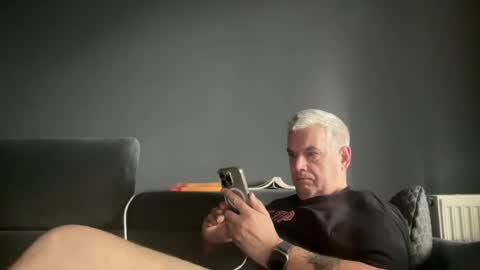 zwickauer1969 online show from 06-12-26, 07:07