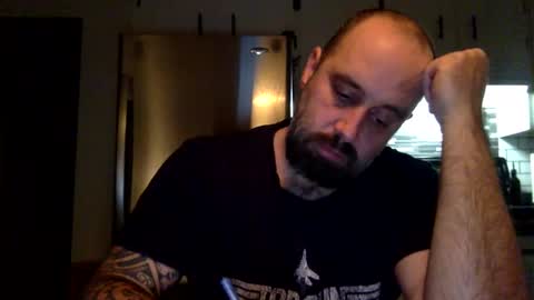 Snapshot of zzman9 chatting on 02-10-25, 04:30 ZZMan online show from 02-10-25, 04:30