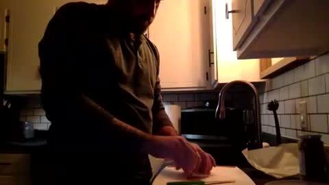 Snapshot of zzman9 chatting on 02-14-25, 10:36 ZZMan online show from 02-14-25, 10:36