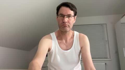 Snapshot of zzz123_cam chatting on 03-29-26, 08:31 zzz123_cam online show from 03-29-26, 08:31