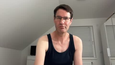 Snapshot of zzz123_cam chatting on 07-17-26, 02:02 zzz123_cam online show from 07-17-26, 02:02