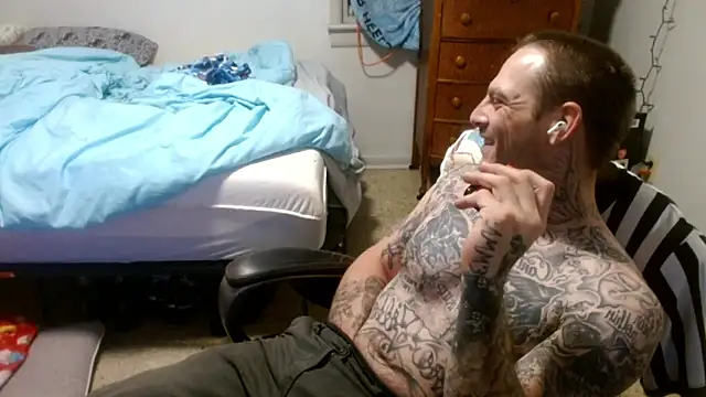 DADDY KANE8--- online show from 05-16-26, 10:23