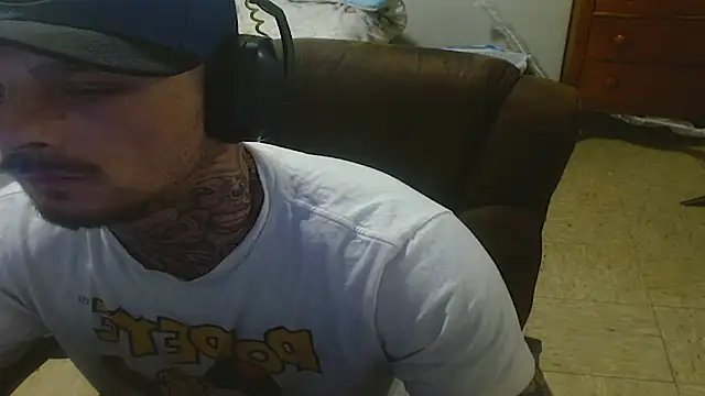 Snapshot of DADDY_KANE8--- chatting on 06-10-26, 01:06 DADDY KANE8--- online show from 06-10-26, 01:06