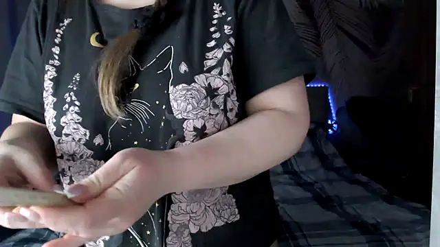 uliastar online show from 03-22-26, 09:56