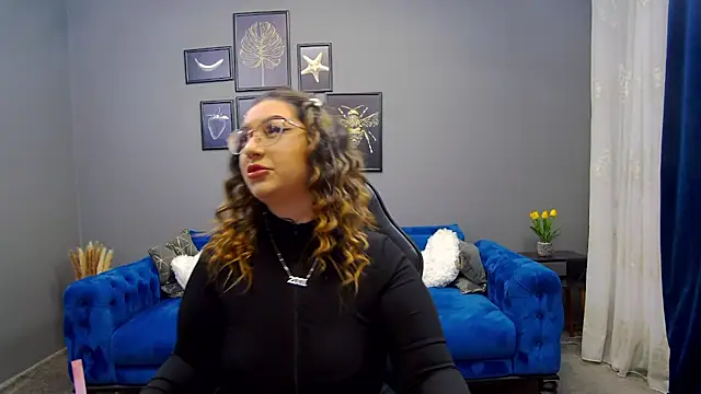 Katewalker  online show from 01-28-25, 06:28