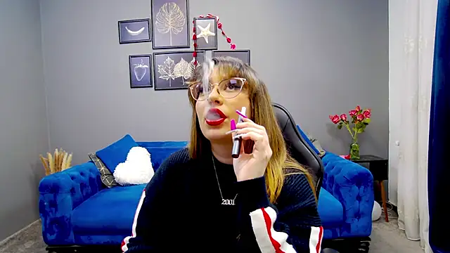 Katewalker  online show from 02-20-25, 06:24