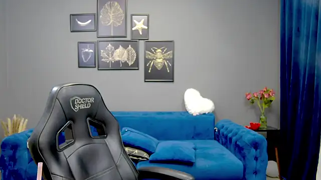 Katewalker  online show from 03-06-25, 12:21