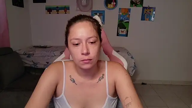 MommyMiaWs online show from 05-27-26, 01:52