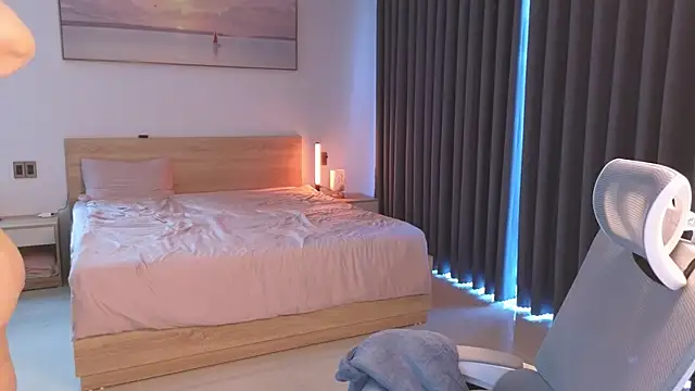 Snapshot of DjennaPalme chatting on 04-01-26, 12:22 DjennaPalme online show from 04-01-26, 12:22