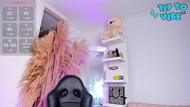 DenisSweet online show from 12-14-24, 05:29