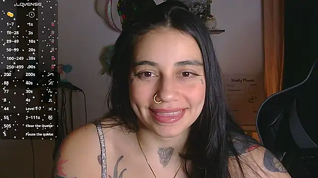 Snapshot of val_bardot chatting on 06-22-26, 10:01 val bardot online show from 06-22-26, 10:01