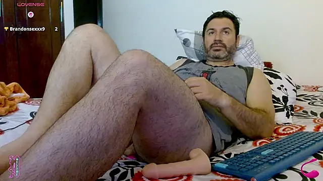 Snapshot of rodrher81 chatting on 06-14-26, 11:45 rodrher81 online show from 06-14-26, 11:45