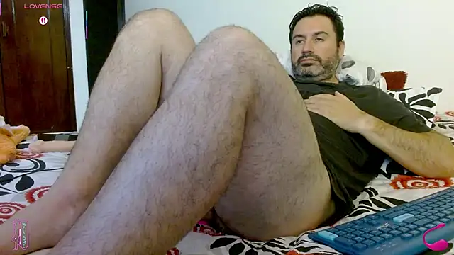 Snapshot of rodrher81 chatting on 06-16-26, 12:24 rodrher81 online show from 06-16-26, 12:24